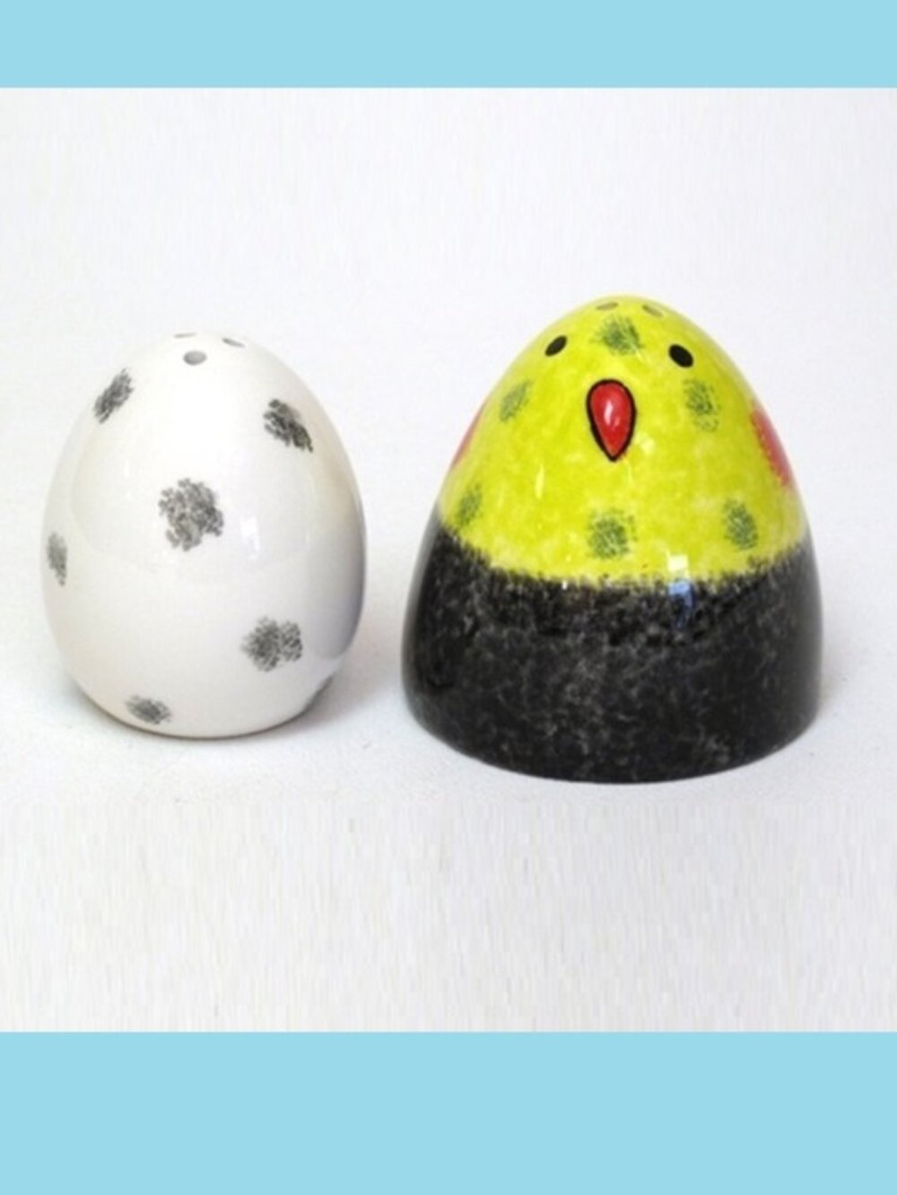 Ceramic Birdy (2" tall) with Egg (1 3/4" tall) Salt & Pepper Set 35906